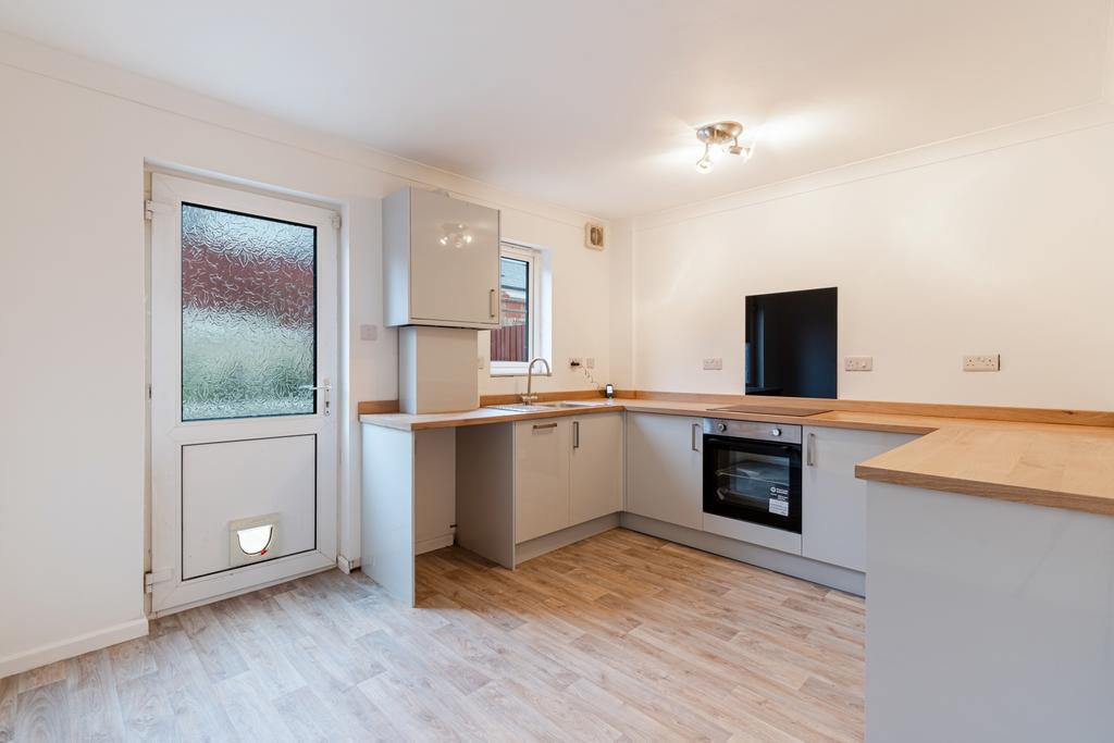 A16 - 21 Jasmine Grove Paignton - 260126