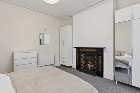 undefined, Wake Street, Devon PL4