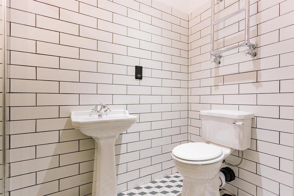 1920px MB number 20 fonthill mews 32.jpg