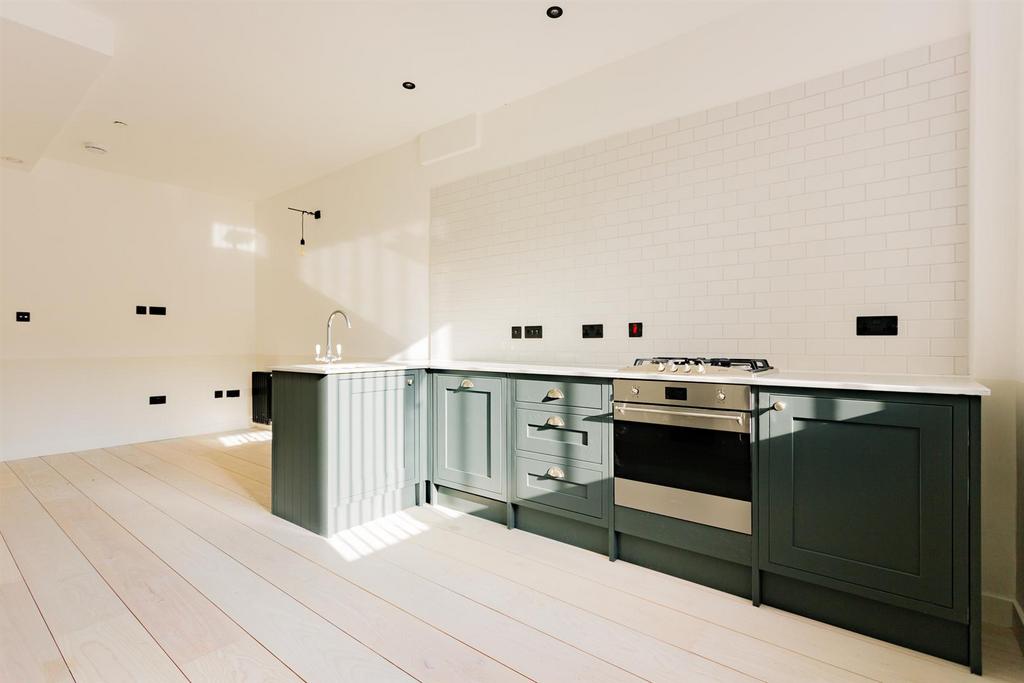 1920px MB number 20 fonthill mews 03.jpg