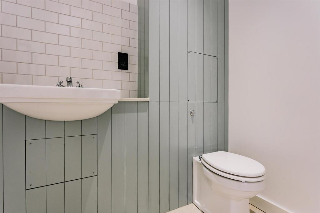 1920px MB number 20 fonthill mews 49.jpg