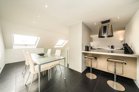 2 bedroom flat for sale, Westbourne Grove, London W2