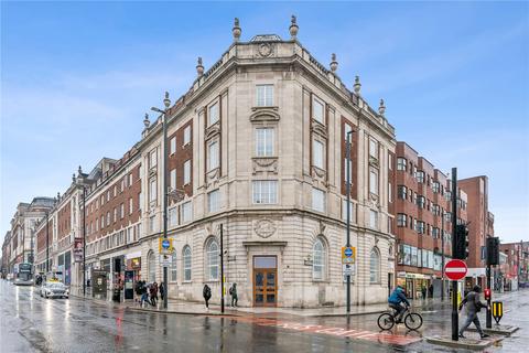 undefined, 005 The Bank, The Headrow, Leeds, West Yorkshire, LS1