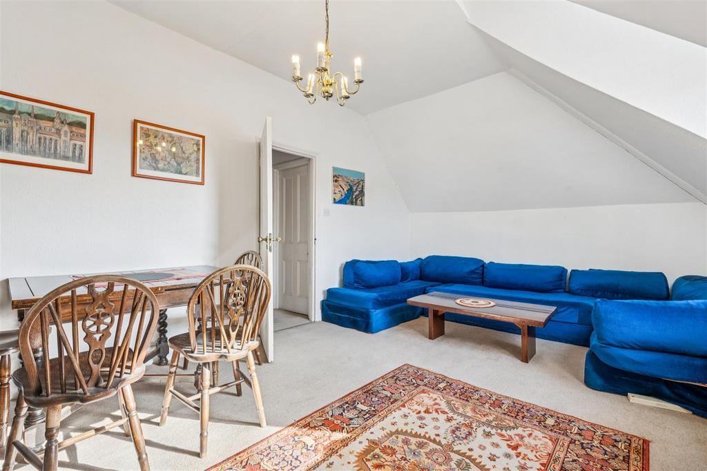 Burlington Gardens, W4 - FOR SALE