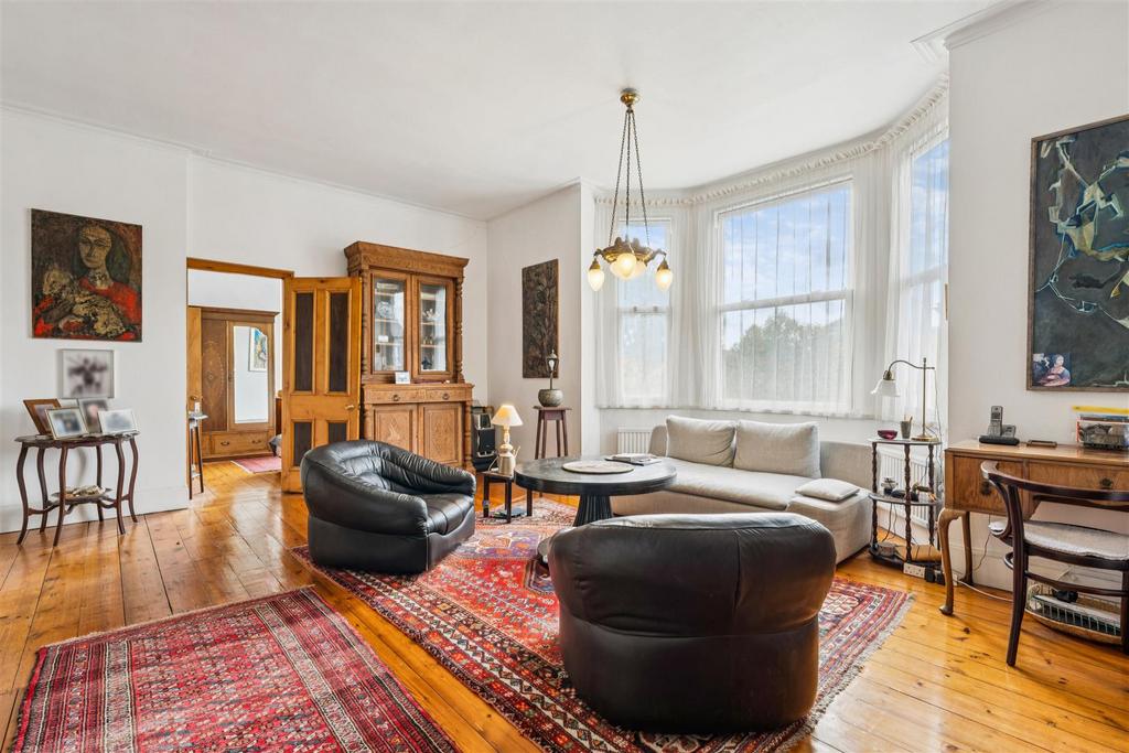 Burlington Gardens, W4 - FOR SALE