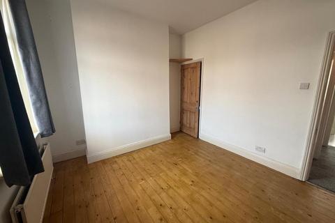 2 bedroom terraced house to rent, Northfield Road, Harborne, Birmingham