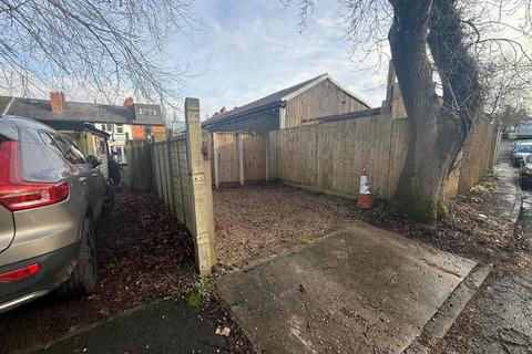 2 bedroom terraced house to rent, Northfield Road, Harborne, Birmingham