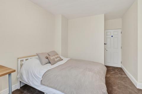 undefined, Wake Street, Devon PL4