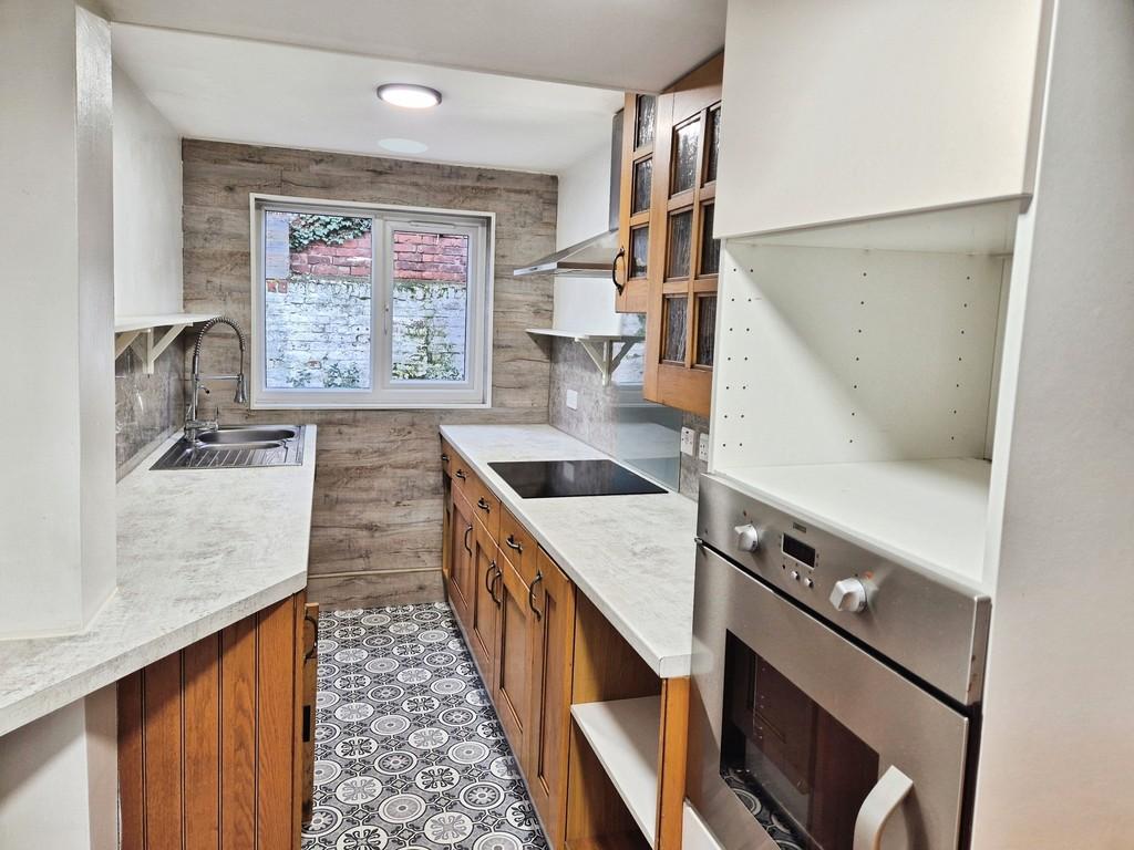 1d5a038e-kitchen 20further