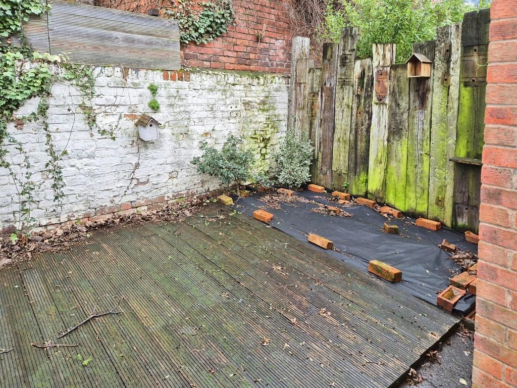94234182-Garden