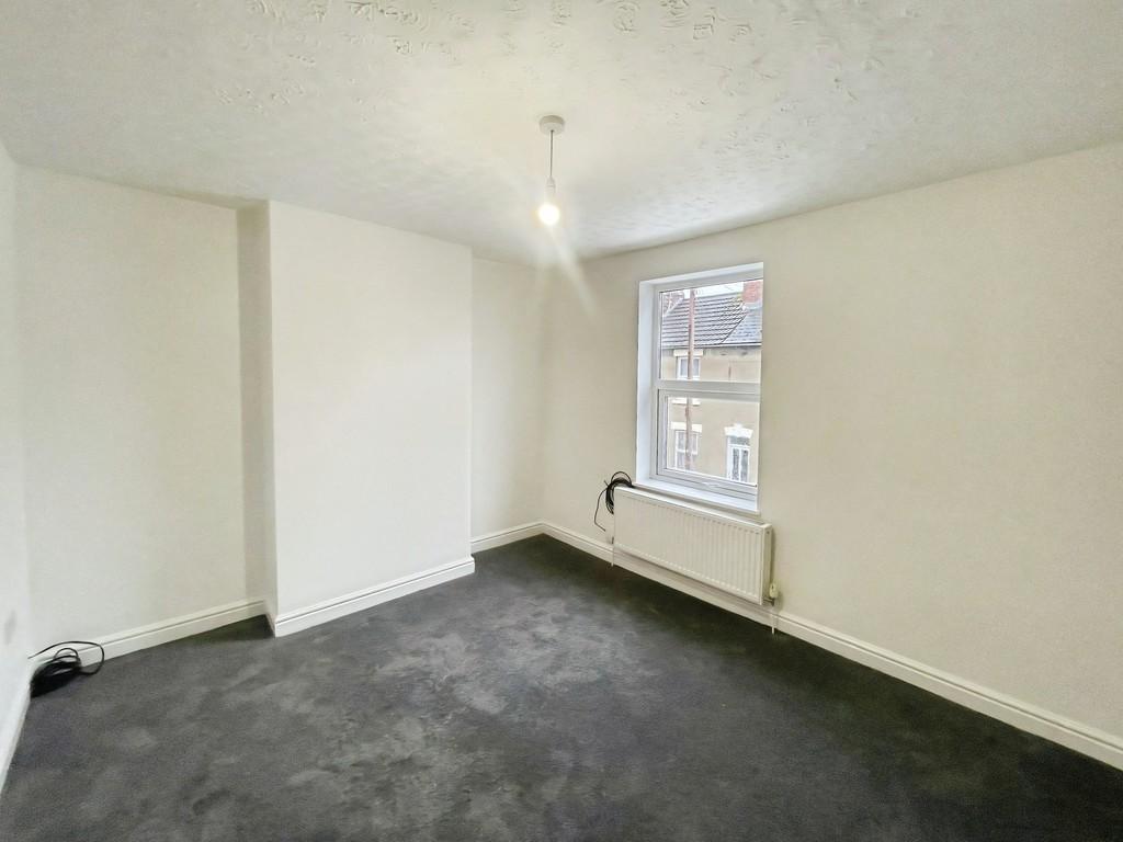 41a0a969-Bedroom 20 Three 202