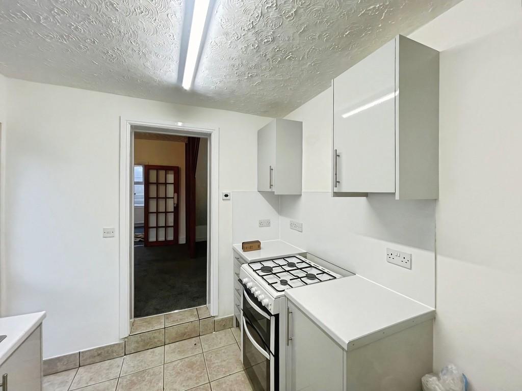 02337947-Kitchen 203