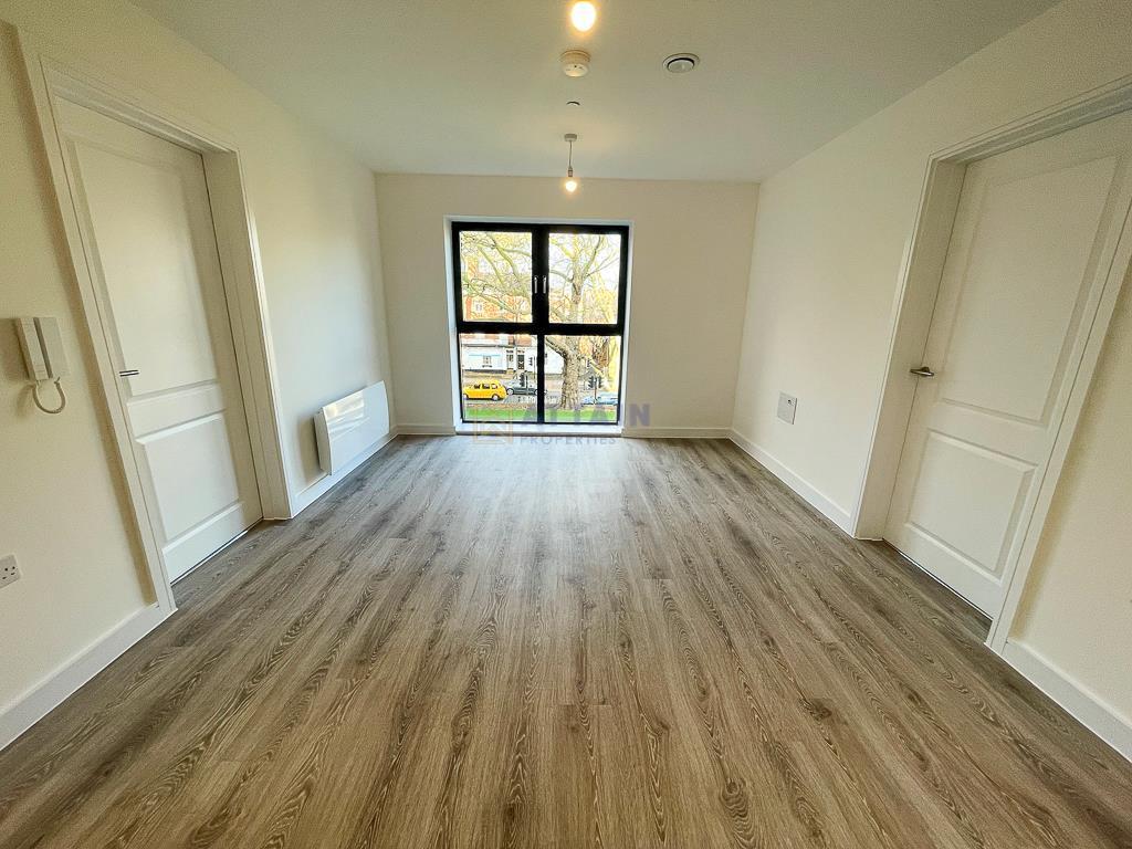 Living Room.jpg