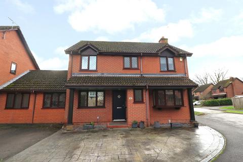 4 bedroom detached house for sale, Stirling Crescent, Southampton SO30