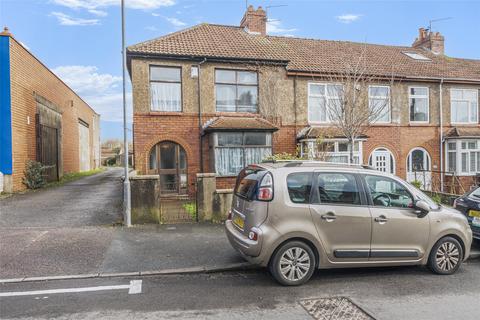 3 bedroom end of terrace house for sale, Longmead Avenue, Bristol BS7