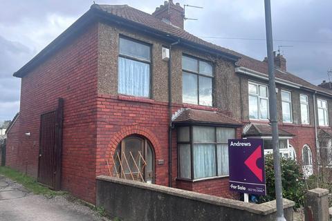 3 bedroom end of terrace house for sale, Longmead Avenue, Bristol BS7