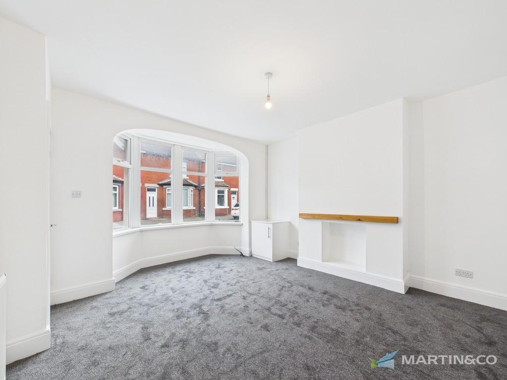 Cam02318 g0 pr0592 still005