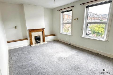 1 bedroom apartment for sale, Parsonage Road, Eastbourne BN21