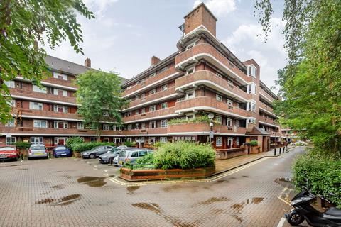 3 bedroom flat for sale, White City Estate, London W12