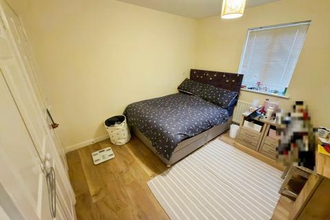 2 bedroom apartment for sale, Wedderburn Avenue, Basingstoke RG22