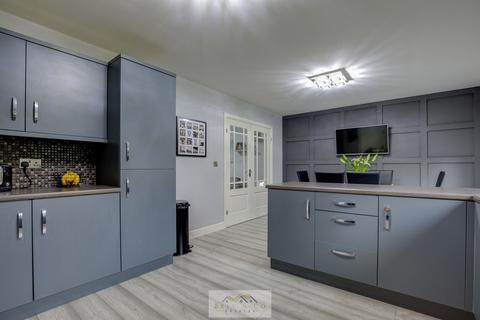 4 bedroom detached house for sale, Grange Farm Drive, Sheffield S26