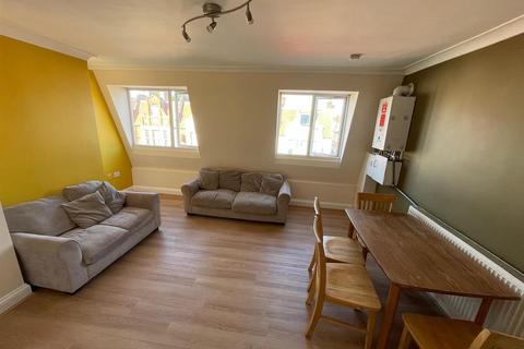 2 bedroom flat to rent, High Street, Wealdstone, Harrow