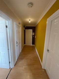 2 bedroom flat to rent, High Street, Wealdstone, Harrow
