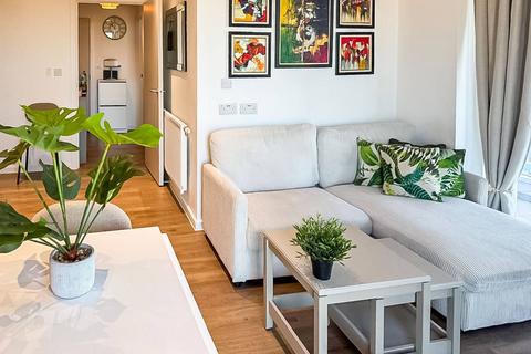 2 bedroom flat to rent, Katie Court, Canning Town, London, E16