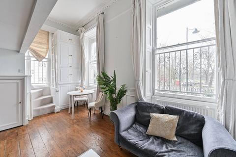 undefined, Crescent Grove, Clapham Common South Side, London, SW4