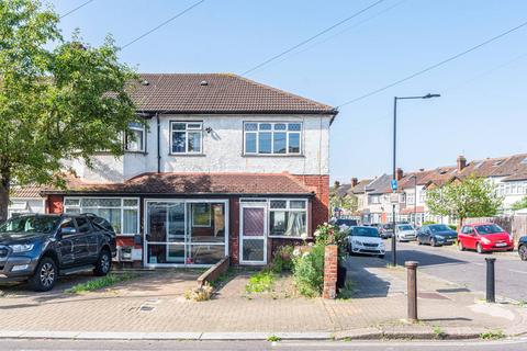 undefined, Glenister Park Road, Streatham Common, London, SW16