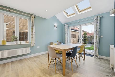 5 bedroom detached house for sale, Flitch Green, Dunmow, Essex, CM6