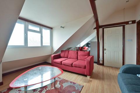 1 bedroom flat to rent, Brondesbury Park, Brondesbury Park, London, NW2