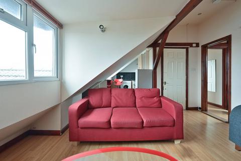 1 bedroom flat to rent, Brondesbury Park, Brondesbury Park, London, NW2