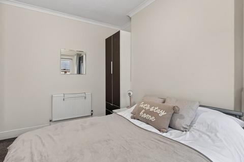 undefined, Wake Street, Devon PL4