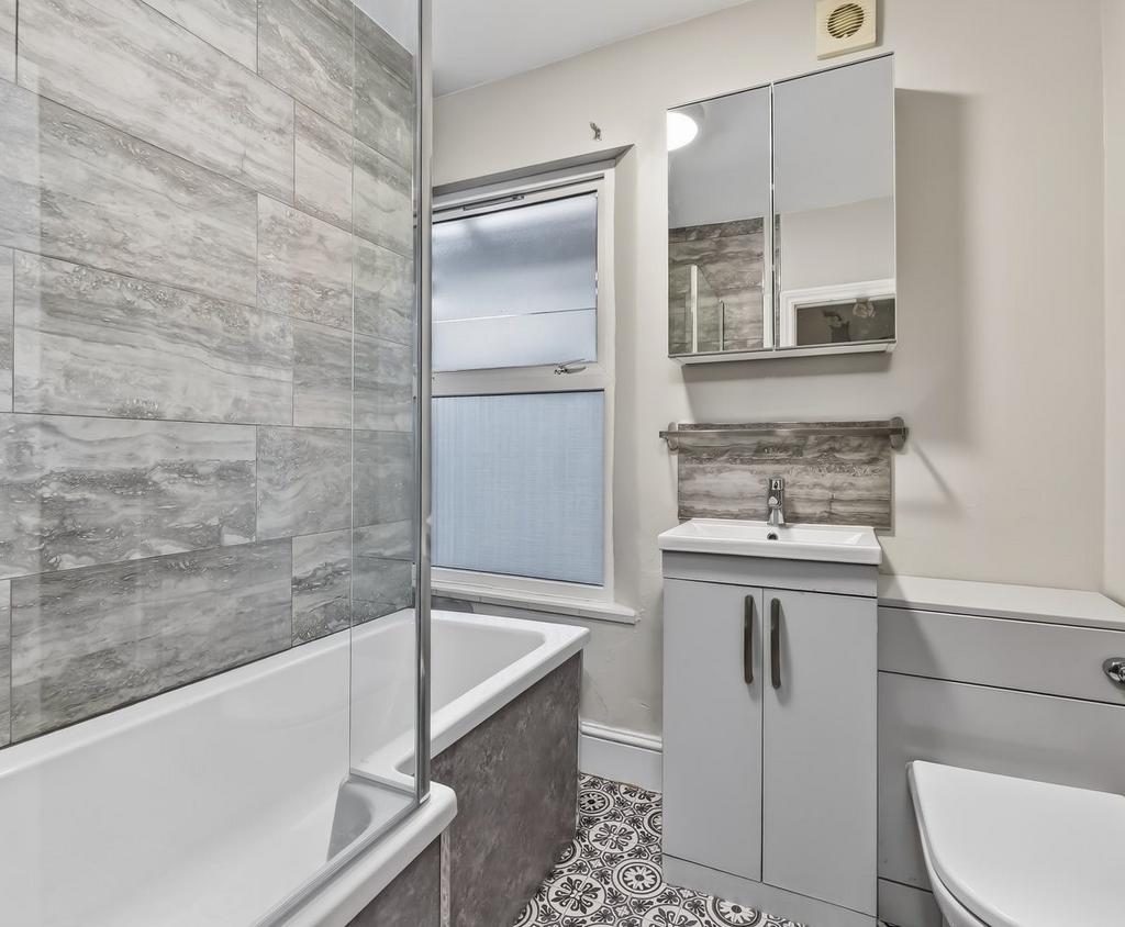 024 Bathroom