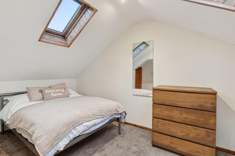 undefined, Wake Street, Devon PL4