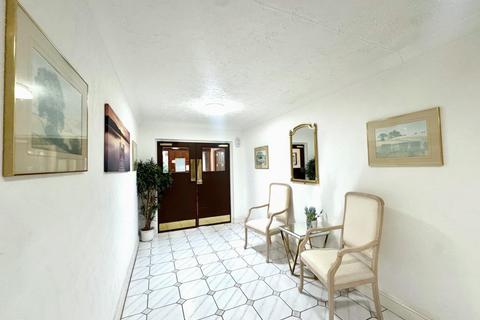 2 bedroom flat to rent, 111 Woodlands, Golders Green