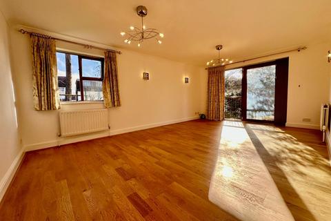 2 bedroom flat to rent, 111 Woodlands, Golders Green