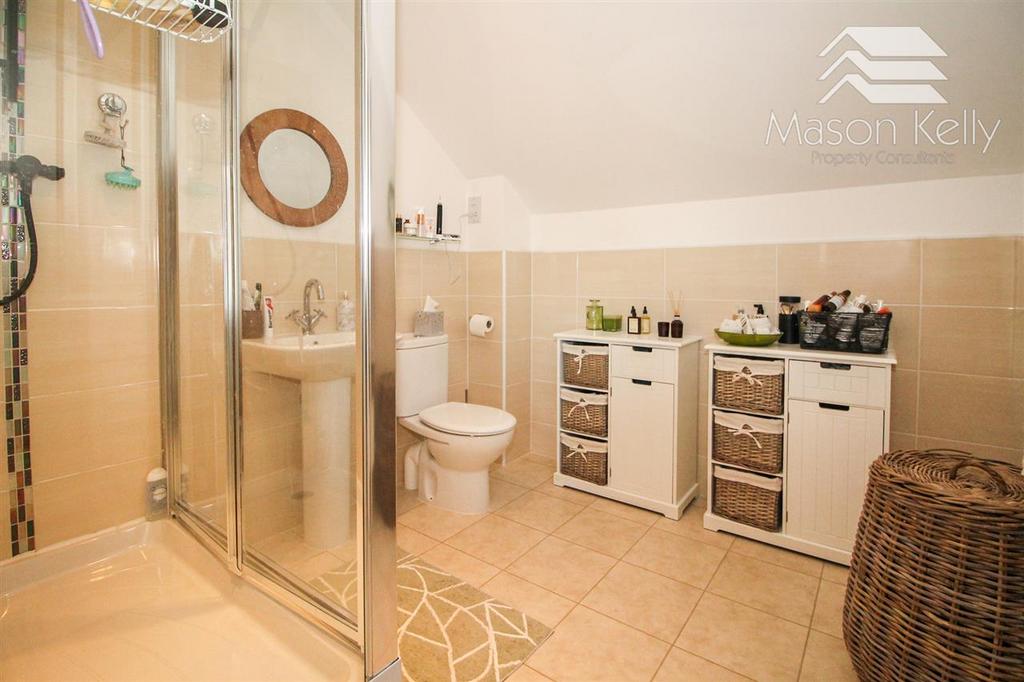 En Suite Shower
