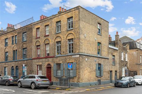 undefined, Newark Street, London, E1