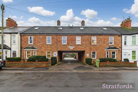 undefined, George Street, Bletchley, MK2