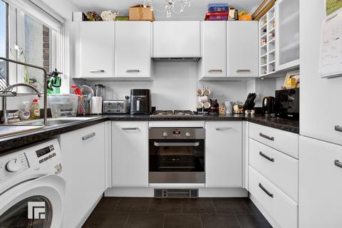 2 bedroom terraced house for sale, Baruc Way, Barry CF62