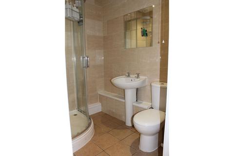 2 bedroom flat for sale, Newport Road, Cardiff, CF24