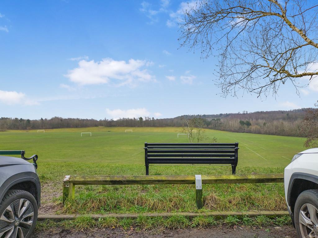 Nearby Birchenwood Country Park