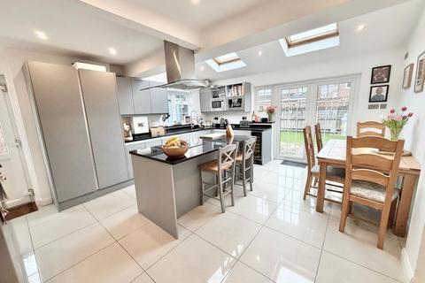 undefined, The Hatches, Camberley GU16