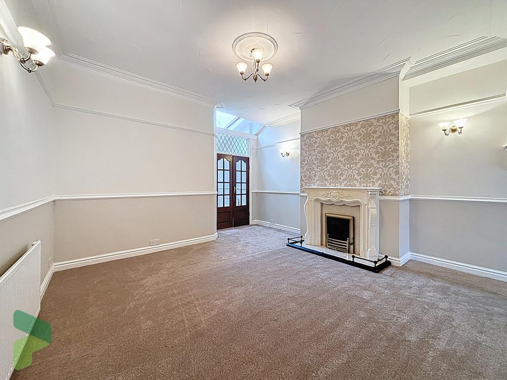 Living Room/Dining Room