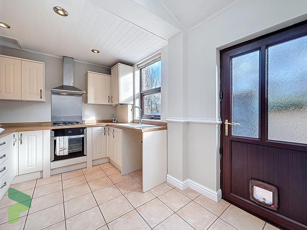 Fitted Dining Kitchen