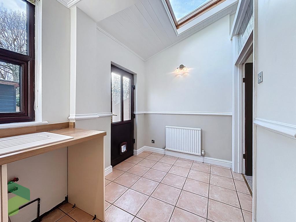 Fitted Dining Kitchen