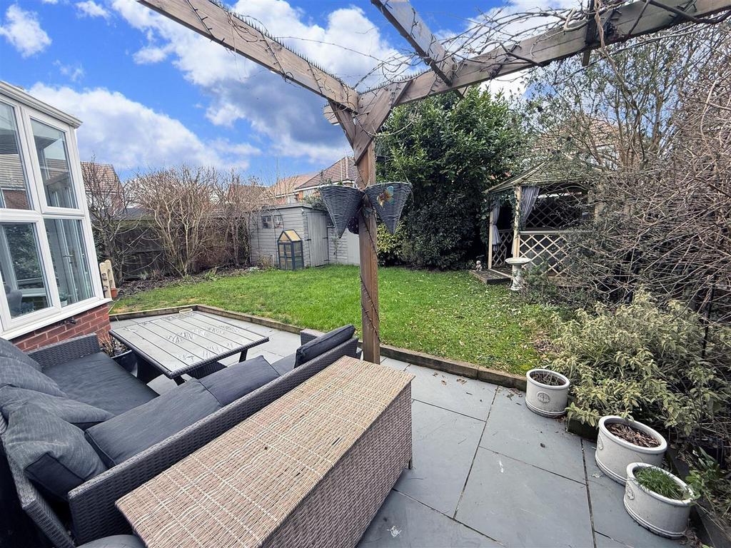 Patio (1).jpg