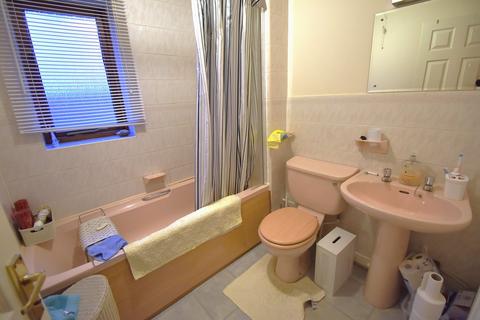 undefined, Lydstep Close, Oakwood